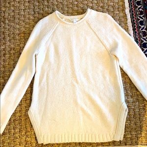 Banana republic cream chunky sweater, size S